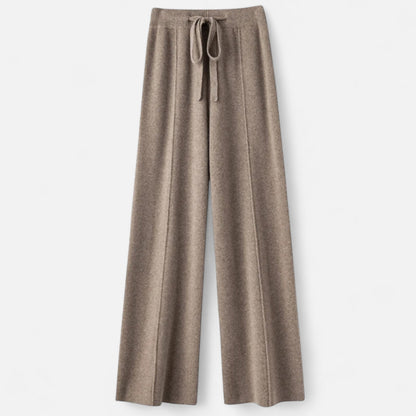 Pantalones con corte relajado