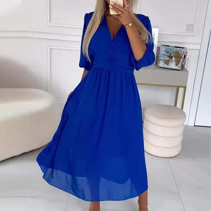 Vestido de gasa ligera con escote en V